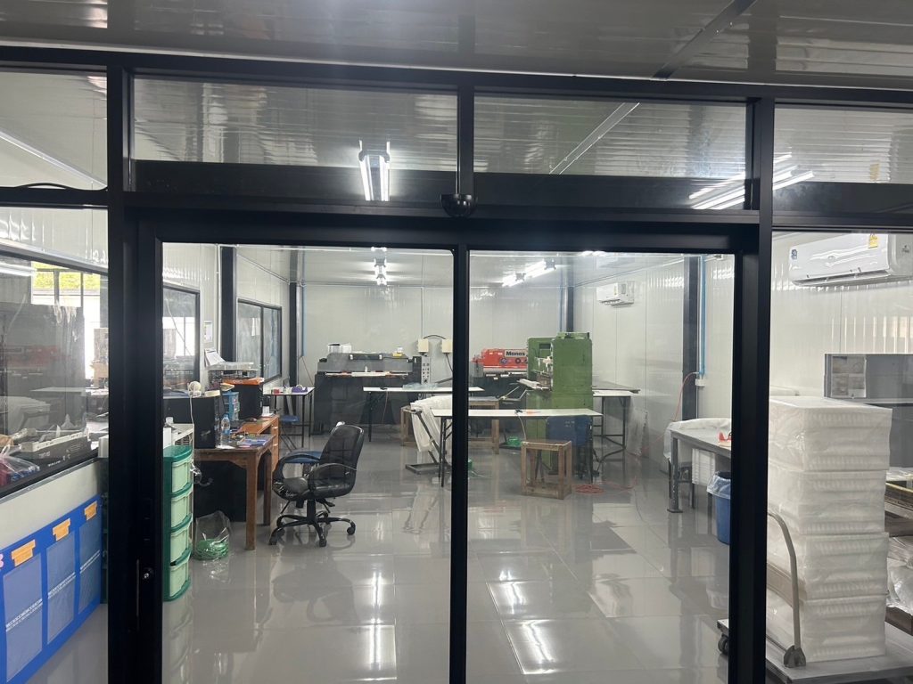 โรงงานถาดพลาสติก